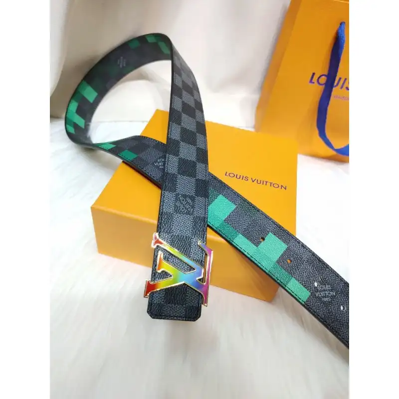 LV s Belte 19XIA0020