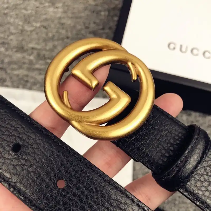 FASH Gucci s Belte 19XIA0071