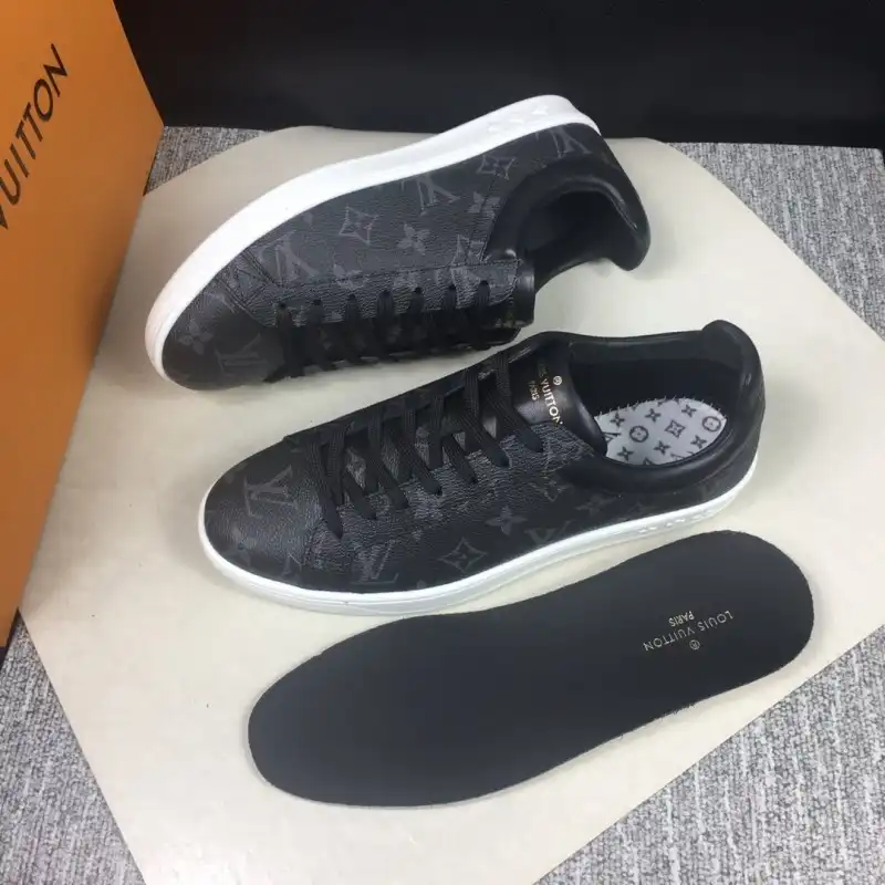 Fashionrep LV Shoes 2003SH0016