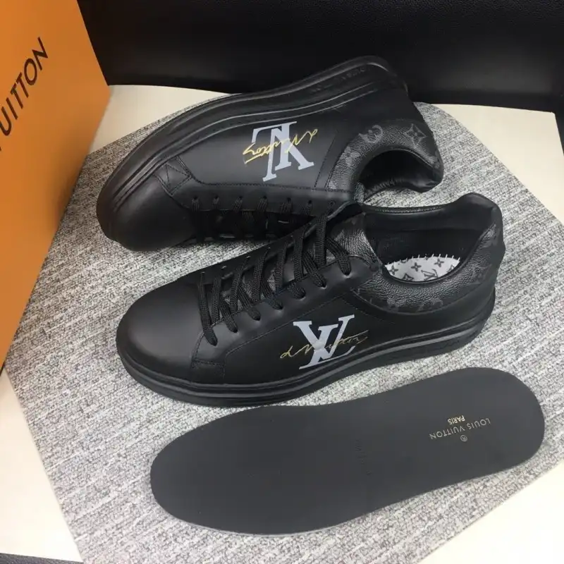 LV Shoes 2003SH0019