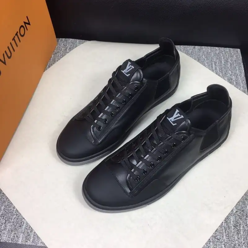 Fashionrep LV Shoes 2003SH0026