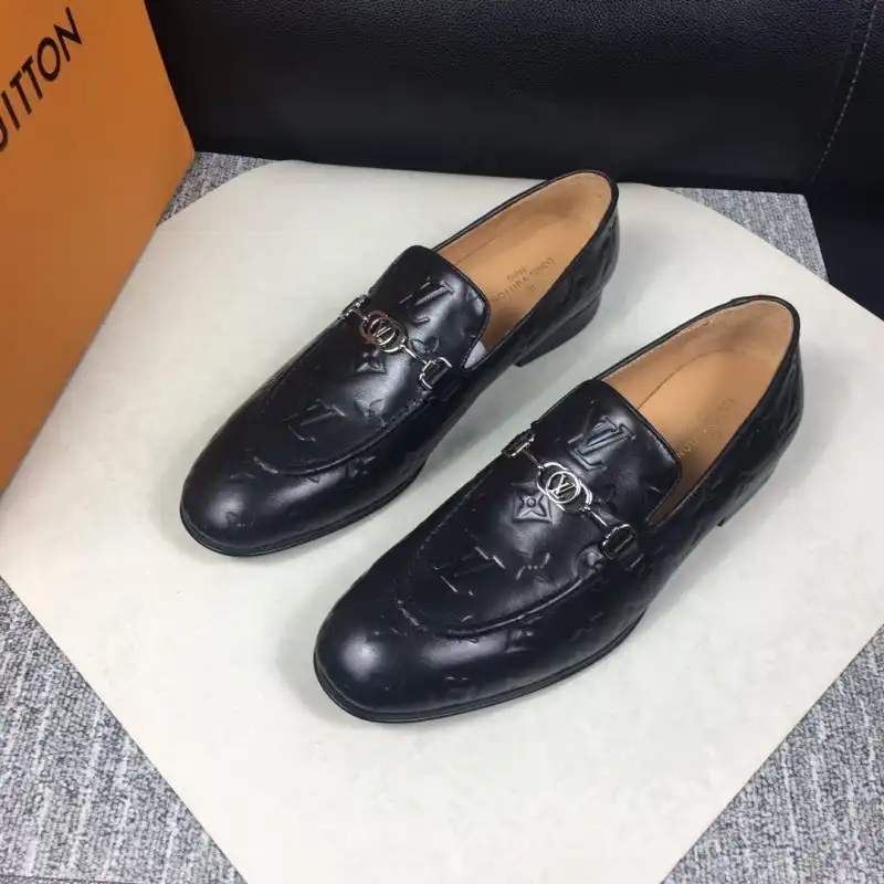 LV Shoes 2003SH0027