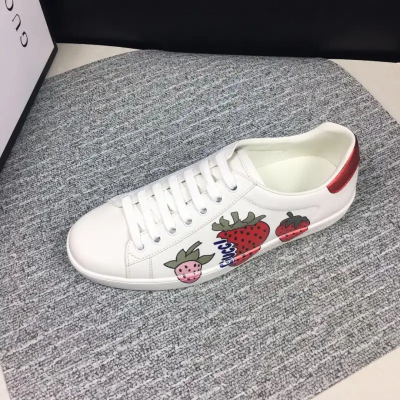 Cheap Gucci Shoes 2003SH0061