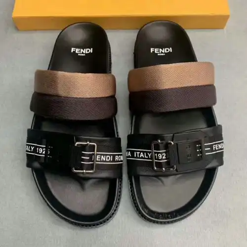 Fendi Shoes 2004SH0015