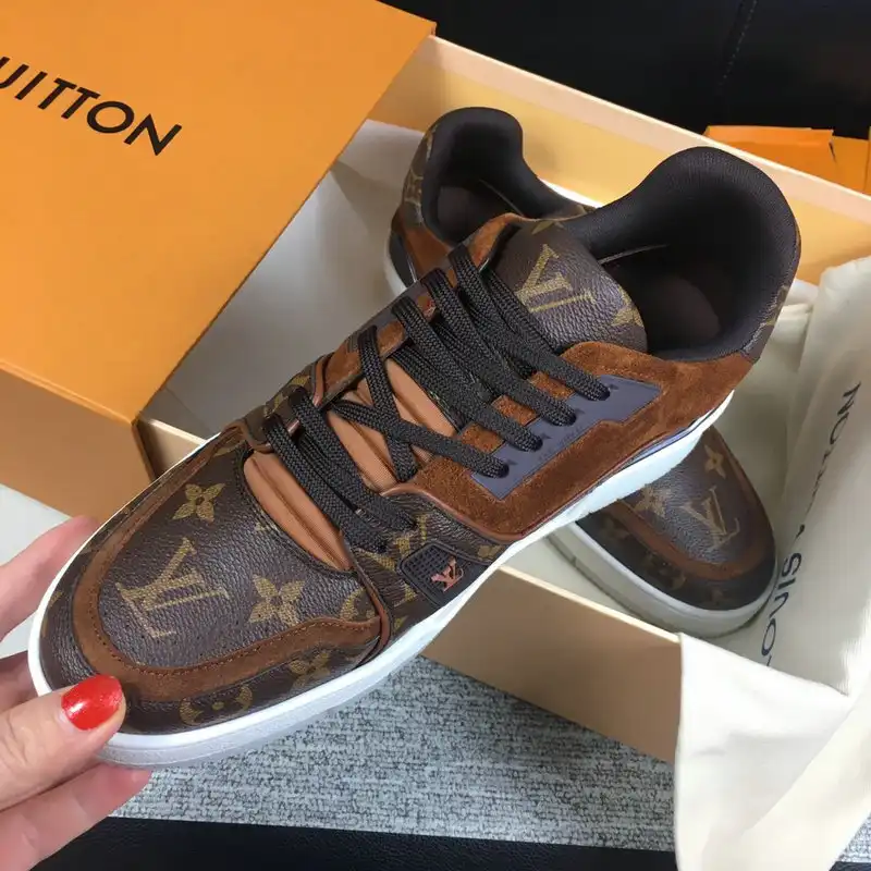 Fashionrepsfam ru LV Shoes 2004SH0086