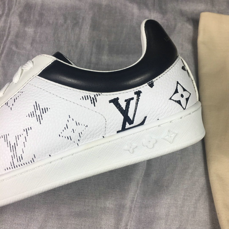 LV Shoes 2004SH0095