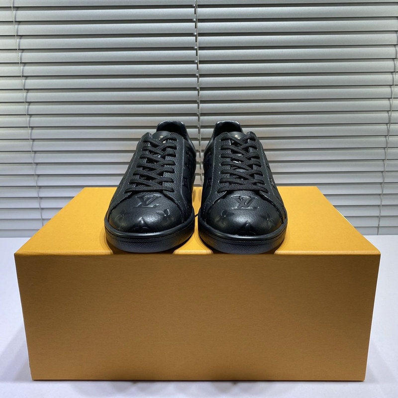 LV Shoes 2004SH0100