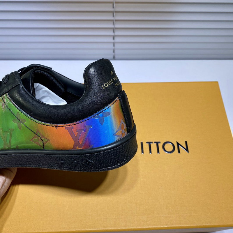 LV Shoes 2004SH0105