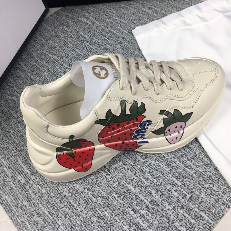 FASH Gucci Shoes 2004SH0110