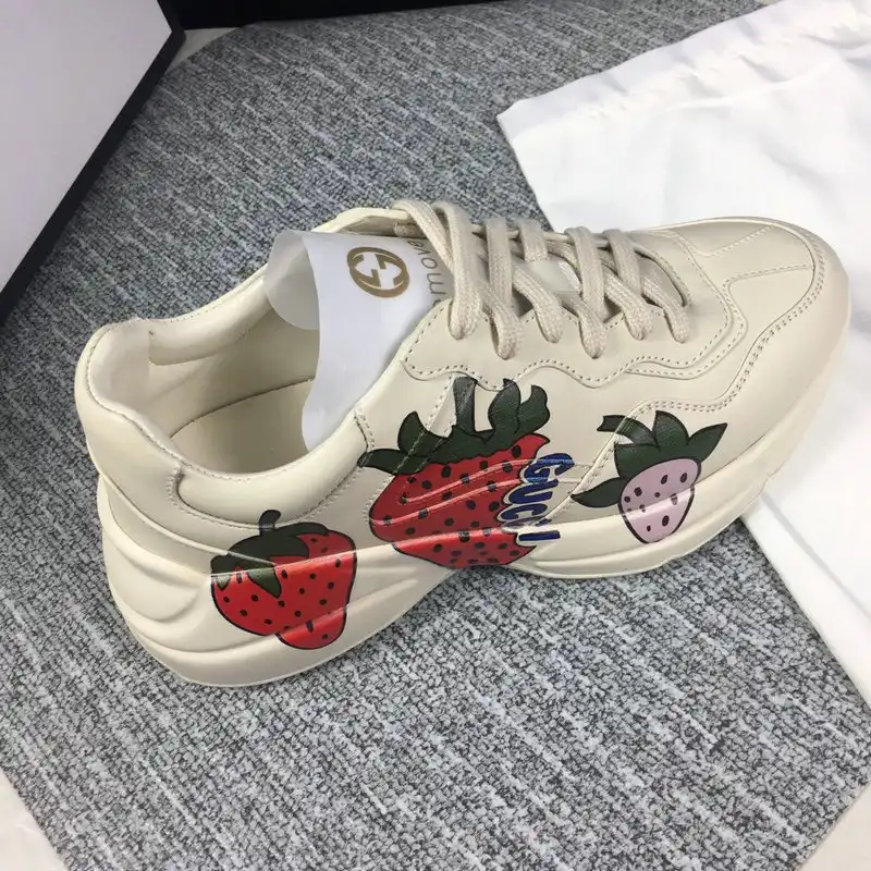 Cheap Gucci Shoes 2004SH0110