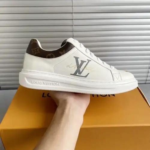 LV Shoes 2005SH0052