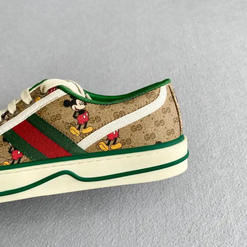 Gucci Shoes 2005SH0056