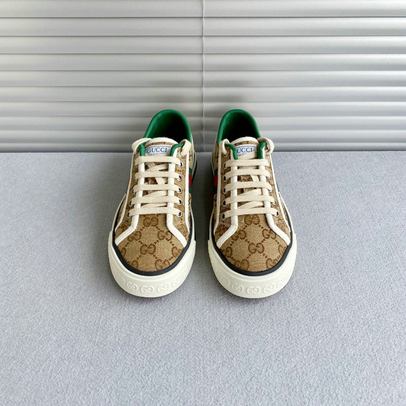 FASH Gucci Shoes 2005SH0057