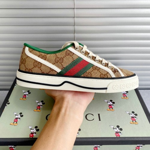 FASH Gucci Shoes 2005SH0057