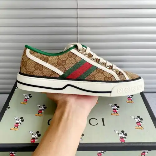 Fashionrep Gucci Shoes 2005SH0057