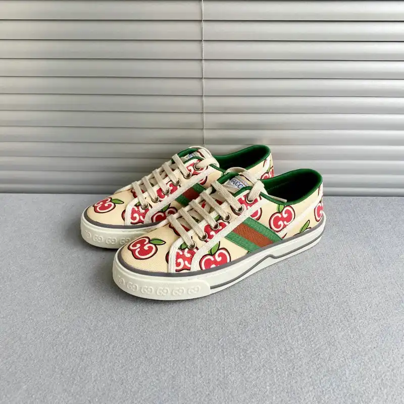 Cheap Gucci Shoes 2005SH0058