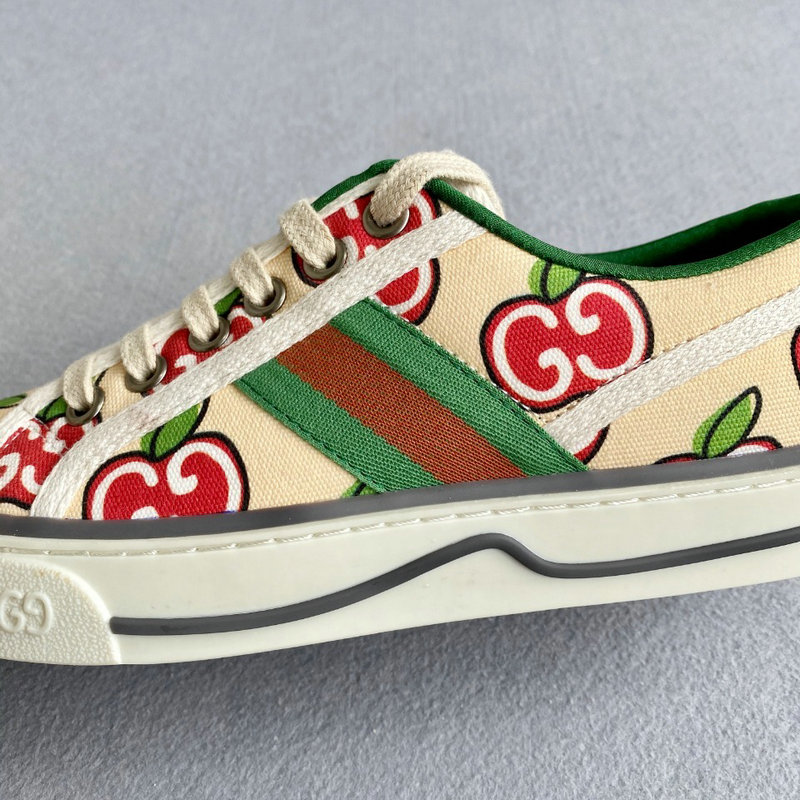 FASH Gucci Shoes 2005SH0058