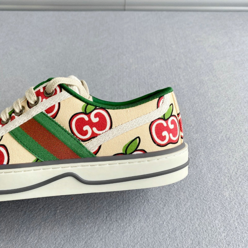 FASH Gucci Shoes 2005SH0058