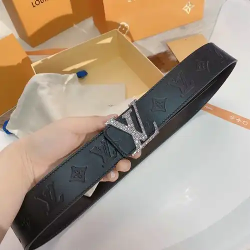 LV s Belt 2009XF0035