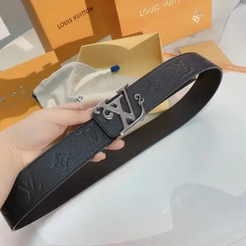 LV s Belt 2009XF0036