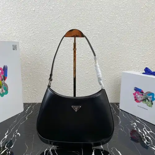 Prada Bags 2010B570003