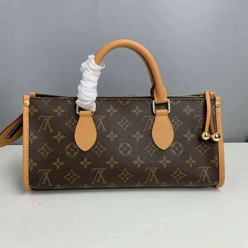 LV Bags 2010B570012