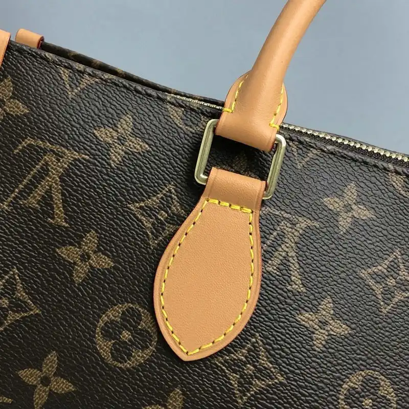 LV Bags 2010B570012