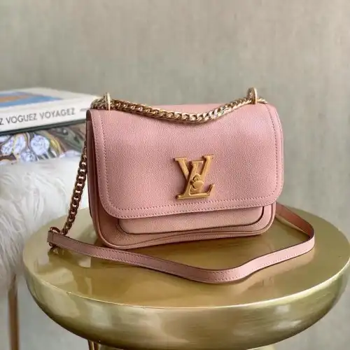 Fashionrep LV Bags 2010B570025