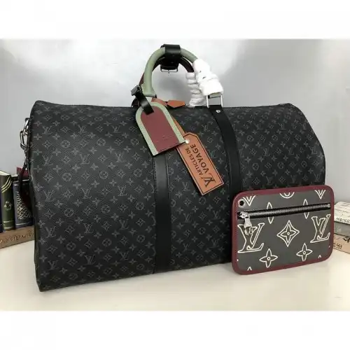 LV Bags 2010B570037