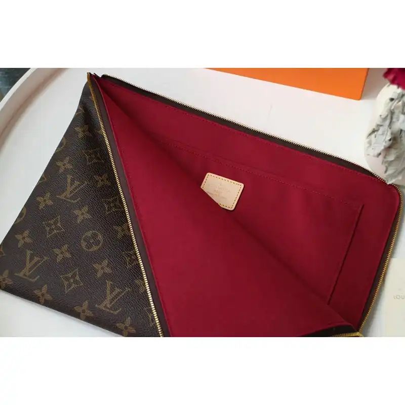 LV Bags 2010B570041