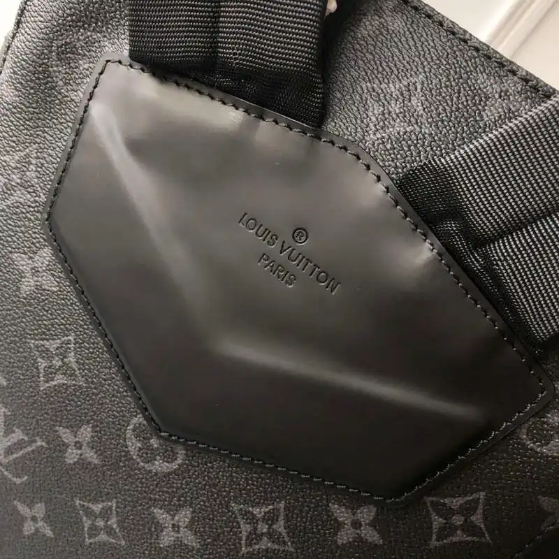 LV Bags 2010B570051