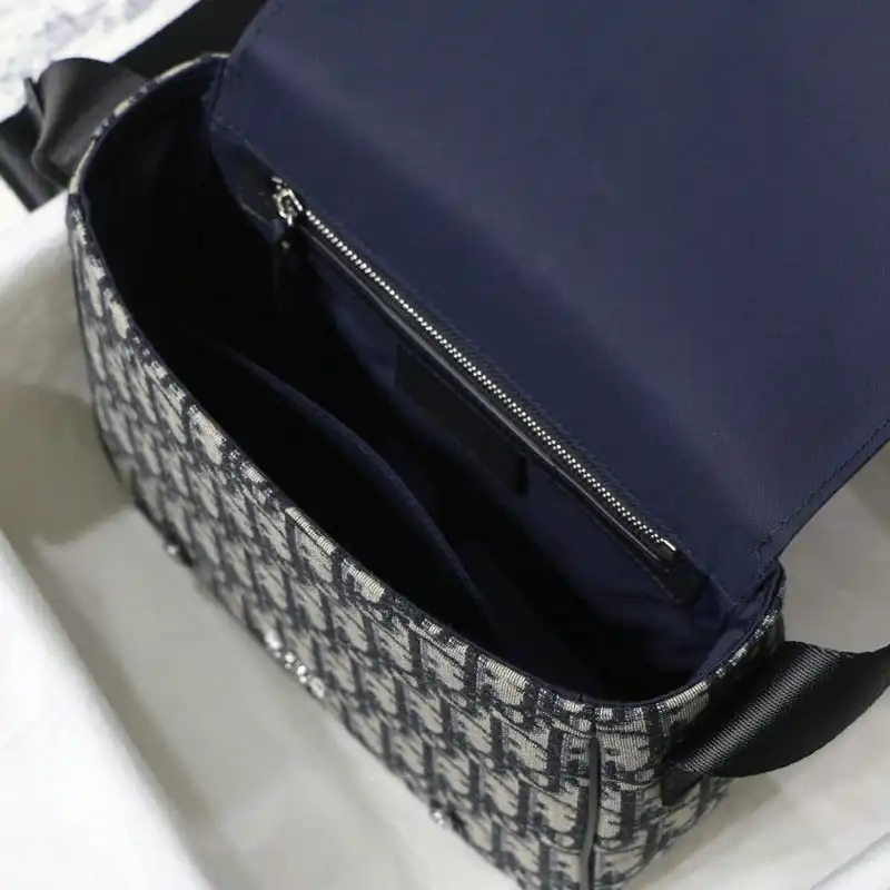 Dio Bags 2010B570063