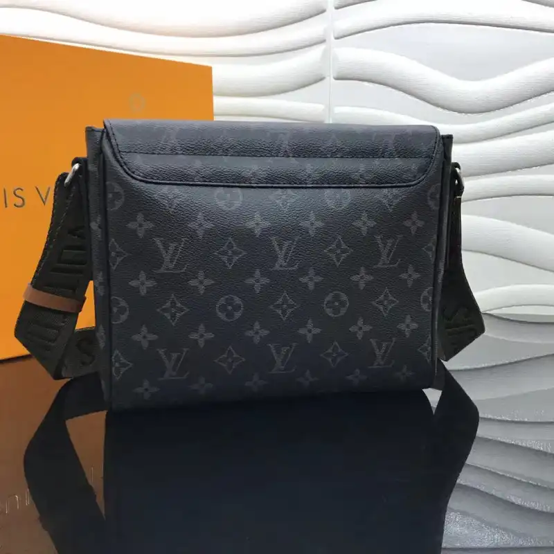 LV Bags 2012SH0025