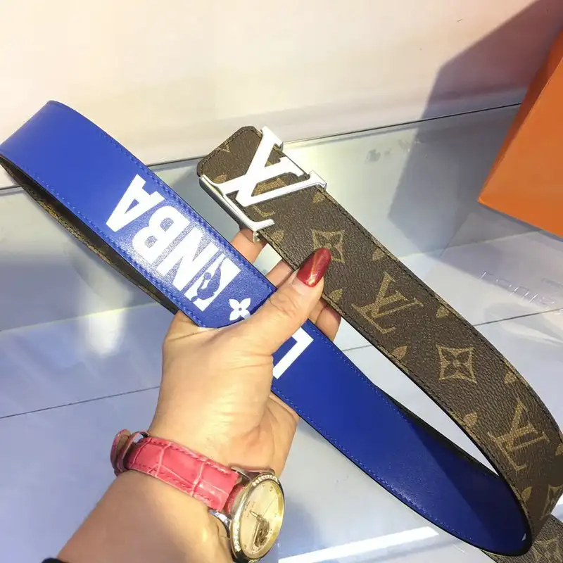 LV s Belt 2012XIA0002