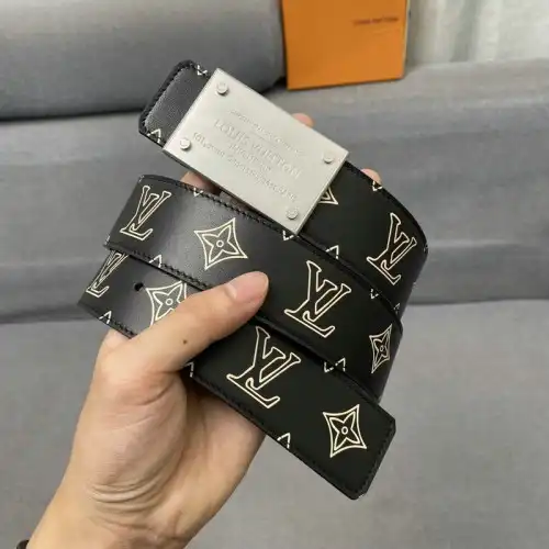 LV s Belt 2012XIA0017