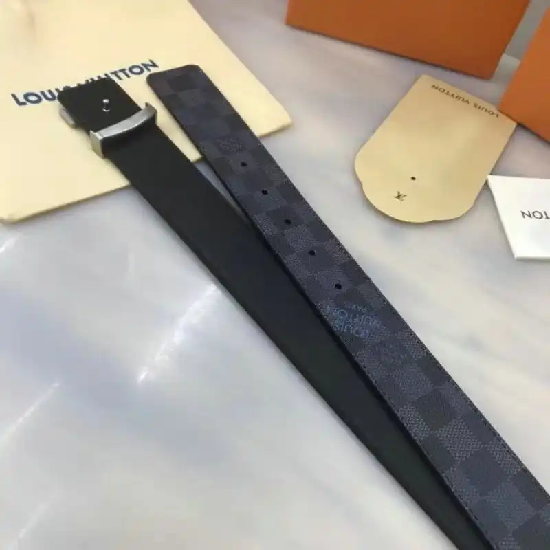 LV s Belt 2012XIA0042