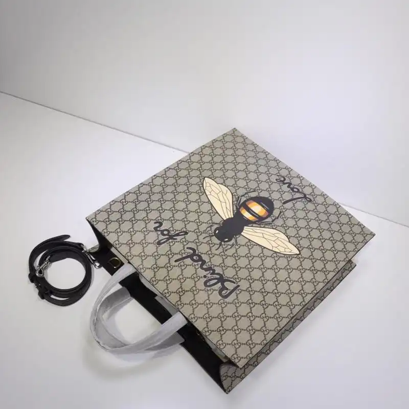 Gucci Tote Bags 19GM0011