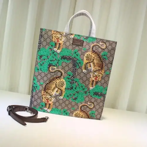 FASH Gucci Tote Bags 19GM0012