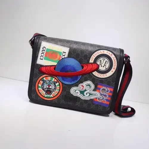 FASH Gucci Messenger Bags 19GM0019