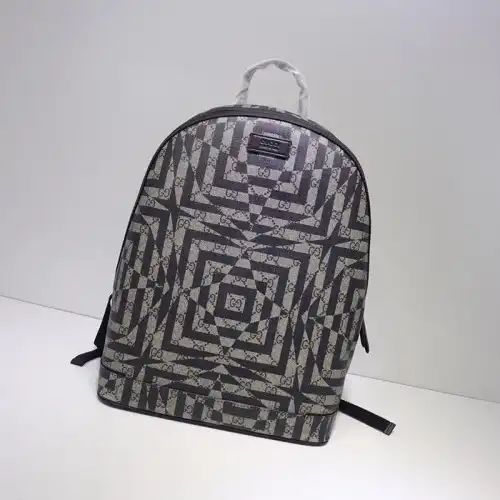 FASH Gucci Backpack 19GM0054