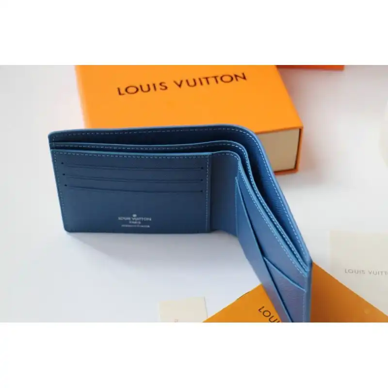 FASH LOUIS VUITTON Bags 205B570007