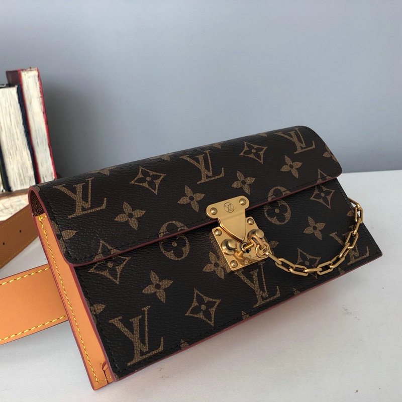 FASH LOUIS VUITTON Bags 205B570009