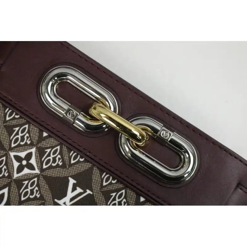 LV Bags 205B570011