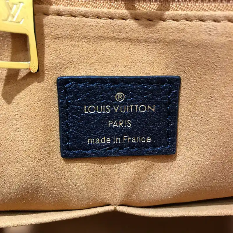 LV Bags 205B570013