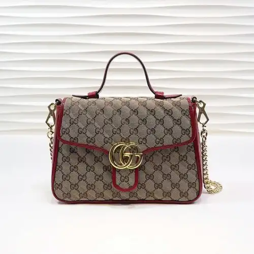 Gucci Bags 205B570016