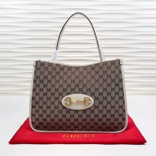 Gucci Bags 205B570046