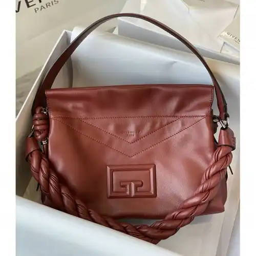 Givenchy Bags 205GIV0002