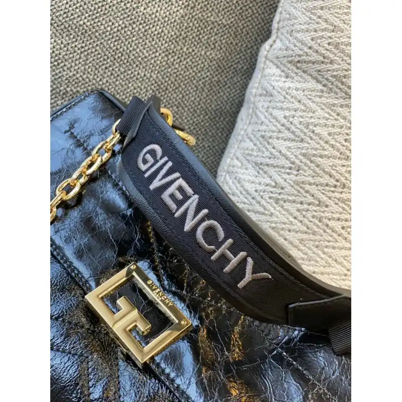 Givenchy Bags 205GIV0005