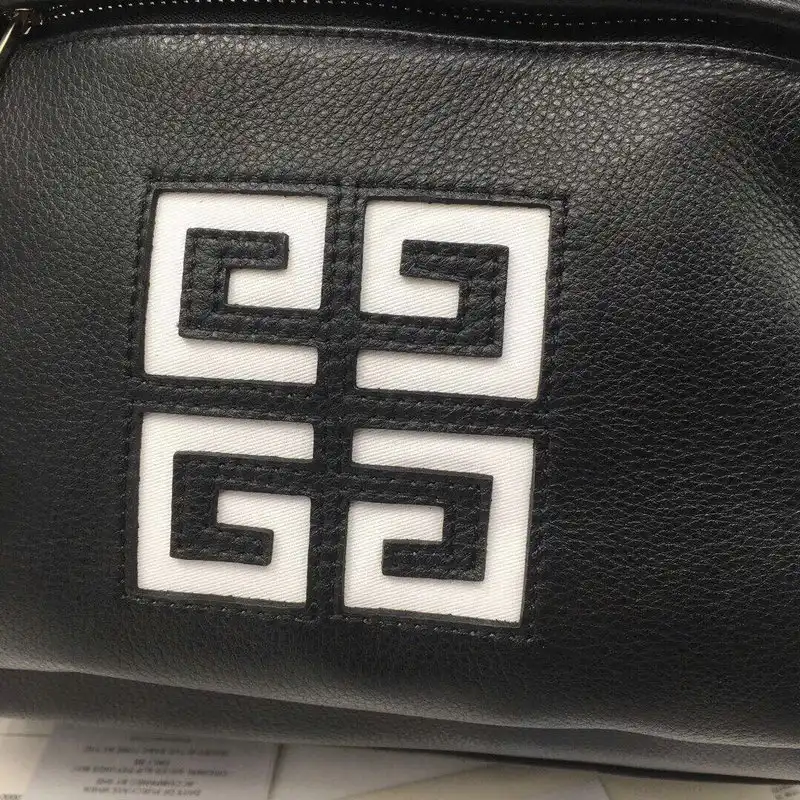 Givenchy Bags 205GIV0012