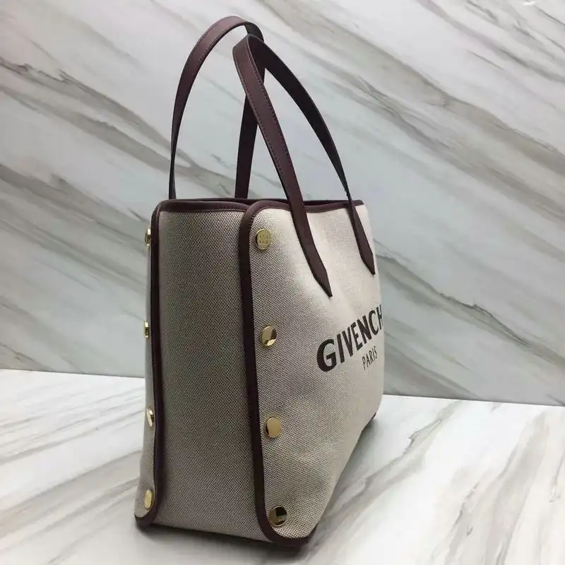 Givenchy Bags 205GIV0027